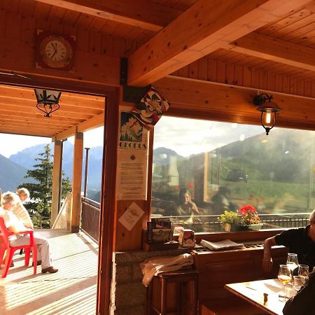 Rifugio Stella Alpina Hotel Saviore dell'Adamello Exterior photo