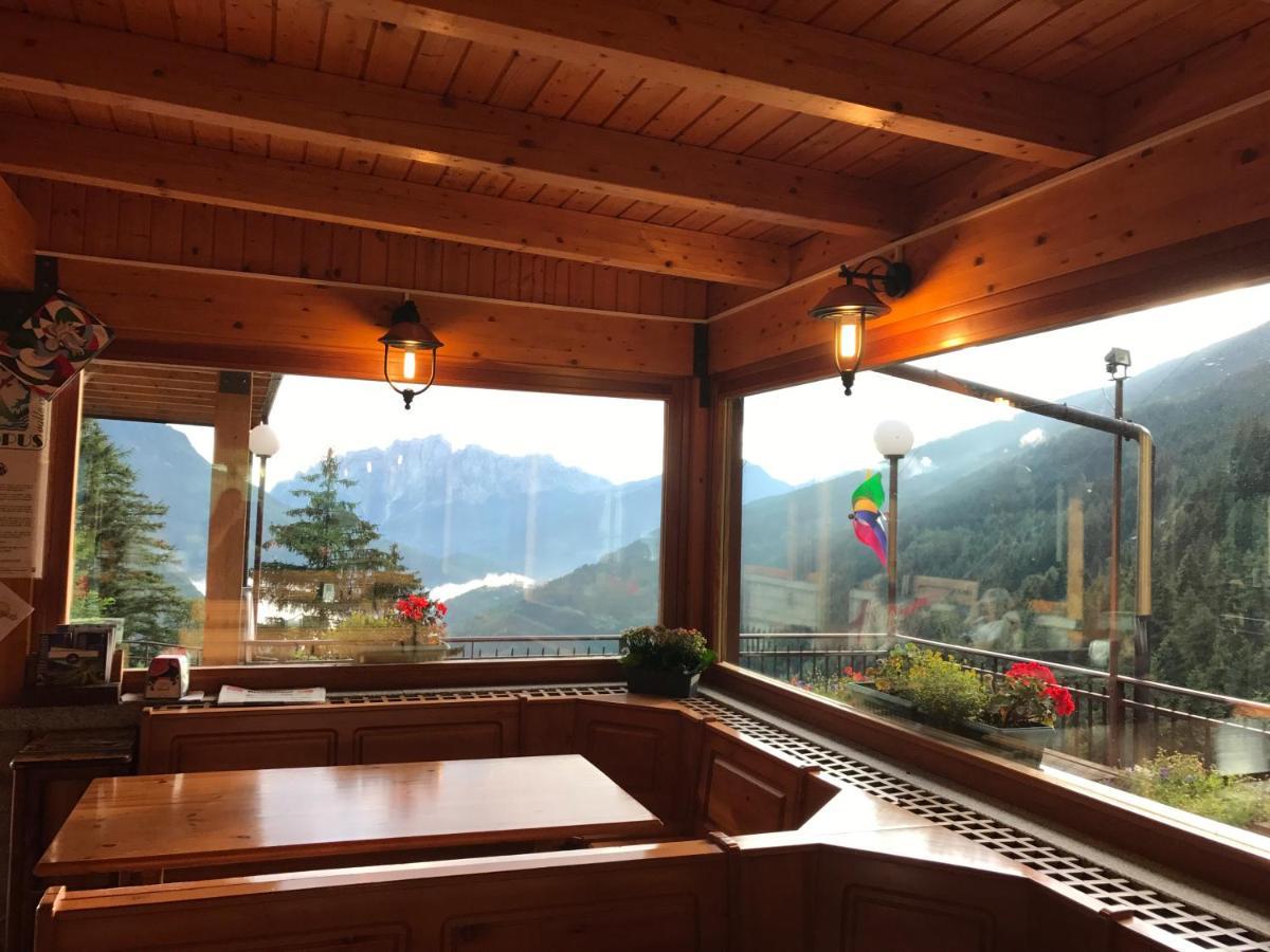 Rifugio Stella Alpina Hotel Saviore dell'Adamello Exterior photo